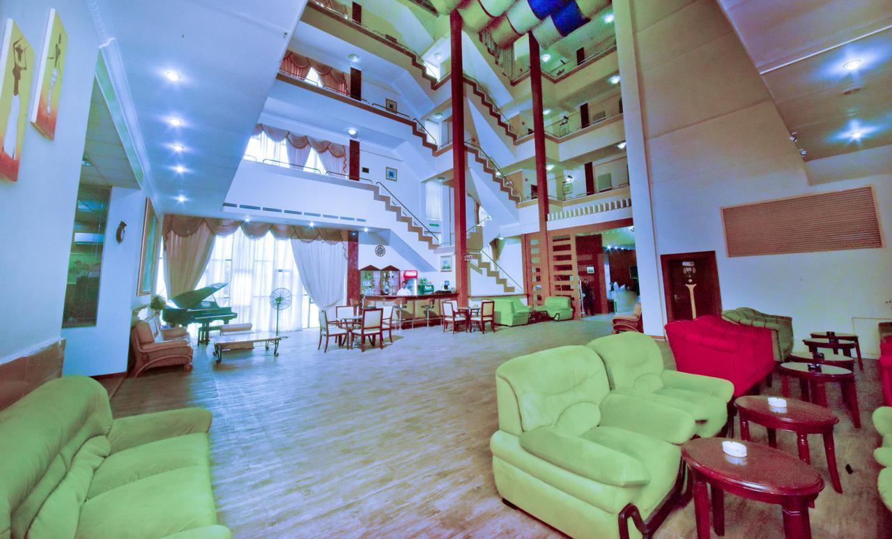 Juliana Hotel Colombo Extérieur photo